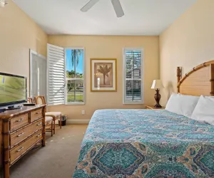 Photo 3 - 4 BDR in Regal Palms Resort!