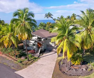 Photo 2 - Heeia Bay Paradise Spacious 3 BDR Steps to Beach