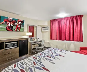 Photo 5 - Red Roof Inn Yuba City Bonanza - Marysville