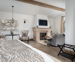 Photo 4 - Grand Reserve Inn