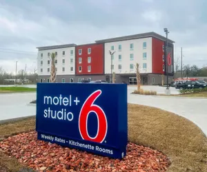 Photo 2 - Motel 6 Gonzales, La - Baton Rouge/Geismar/Prairieville I-10