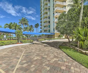 Photo 3 - Fort Myers Beach Studio w/ Balcony & Views!