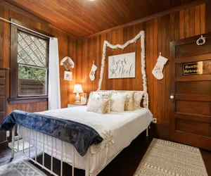 Photo 4 - Pacific Coast Redwoods Cabin for Family