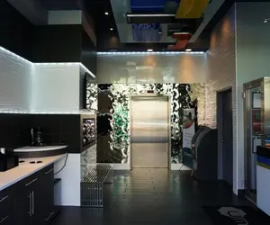 Photo 3 - Umbrella Hotel