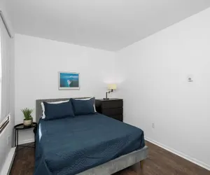 Photo 4 - Northside Suite 4