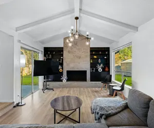 Photo 2 - Quiet 3 Bedroom Home Walkable to Zilker Park