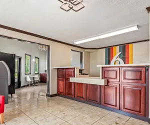 Photo 4 - Studio 6 Hammond, LA – I12 – I55