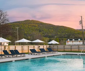Photo 2 - Wylder Hotel Windham
