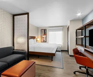 Photo 2 - Everhome Suites Chandler Phoenix Fashion Center