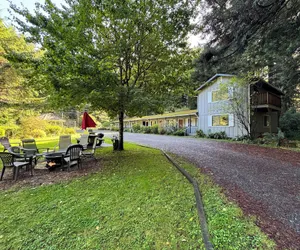 Photo 2 - Trinidad Inn