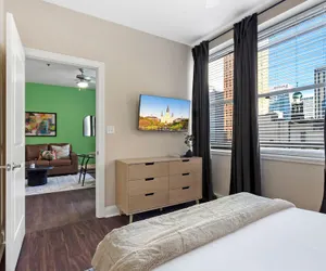 Photo 5 - Spacious Modern Condos near French Quarter