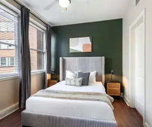 Photo 3 - Spacious Modern Condos near French Quarter