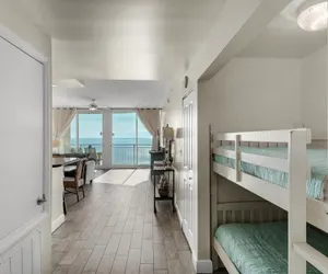 Photo 3 - Aqua Resort 1505