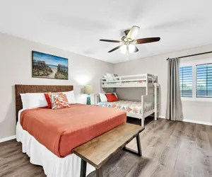 Photo 3 - Watercrest 402