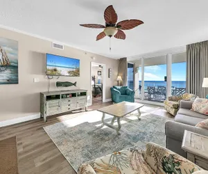 Photo 4 - Majestic Beach Towers 1-301