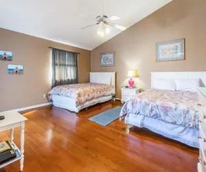 Photo 3 - Shoreline Towers Townhouse 4-3