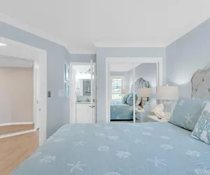 Photo 5 - Seascape Lakefront Villas 121- Uncorked