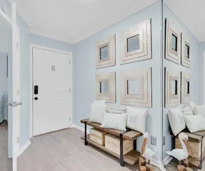 Photo 4 - Seascape Lakefront Villas 121- Uncorked