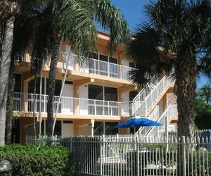 Photo 2 - Canada House Beach Club Resort