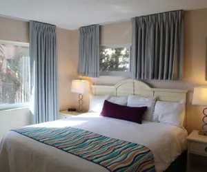 Photo 5 - Canada House Pompano Beach