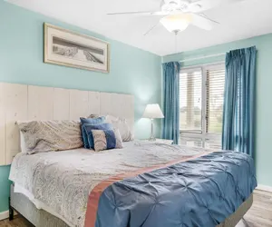 Photo 4 - Seascape Lakefront Villas 114- Beach Break
