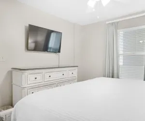 Photo 4 - Pelican Beach Resort 1505