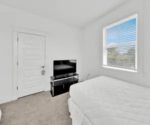 Photo 4 - Grande Pointe Sea Shell