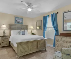 Photo 4 - Grand Caribbean East 105