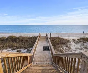 Photo 2 - Henderson Beach Villa #4- Six on the Beach