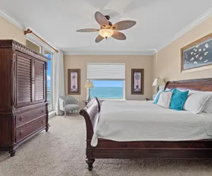 Photo 4 - Indigo West 703