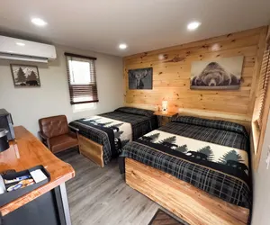 Photo 2 - Sleepy Bear Inn