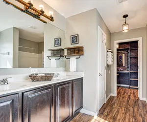 Photo 3 - Spacious Kingsland Vacation Rental w/ Private Yard