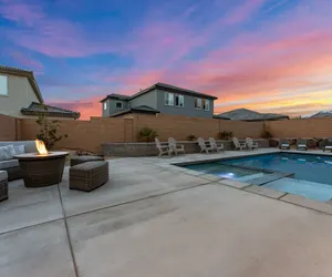 Photo 2 - Poolside Gathering 5 Bedroom Home