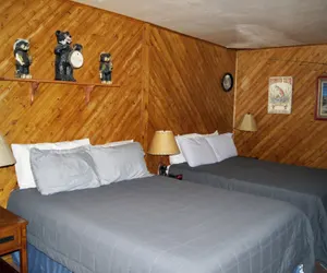 Photo 4 - Flamingo Motel