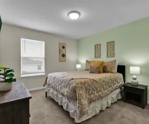 Photo 4 - 3421 Lilac way
