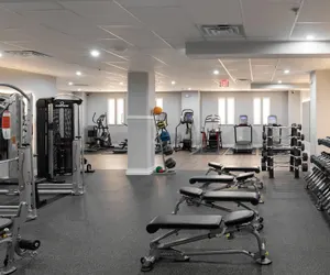 Photo 3 - Sosuite 1BR Apt w W D Gym Lounge Park View