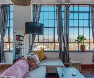 Photo 5 - Sosuite 2BR Penthouse w Balcony W D Gym