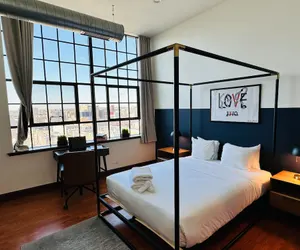 Photo 5 - Sosuite 1BR Penthouse w Patio W D Gym