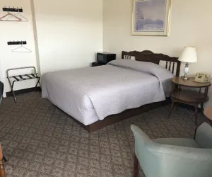 Photo 4 - Dav-Ed Motel