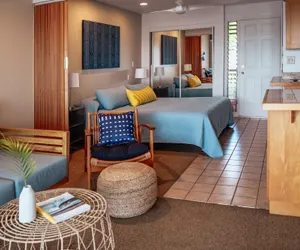 Photo 4 - Napili Village Hotel
