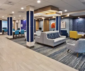 Photo 3 - Holiday Inn Express Columbus Northeast by IHG