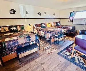 Photo 3 - The Yucca Motel and Cabins