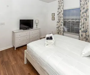 Photo 4 - Sterling Sands 306 2 Bedroom Condo by RedAwning