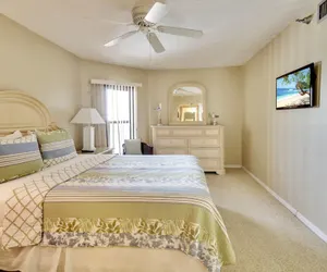 Photo 2 - Emerald Isle 502 - Premier