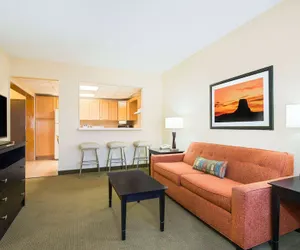 Photo 2 - Red Lion Hotel Gillette
