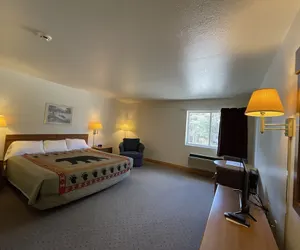 Photo 5 - AuSable Valley Inn