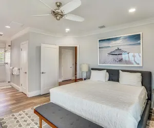 Photo 4 - Sunset Point Beach House