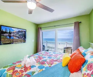 Photo 2 - Beach Haven #C7
