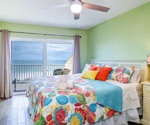 Photo 3 - Beach Haven #C7