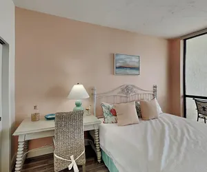 Photo 4 - Surfside #1610